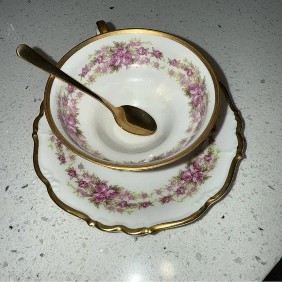 Floral Teacup and Saucer Set with Gold Trim - Picture 4 of 4